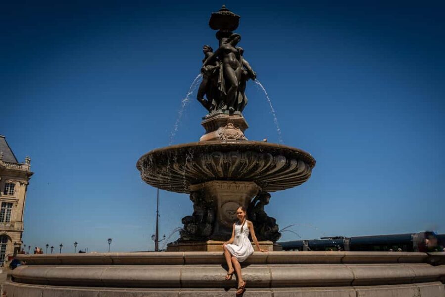 Bordeaux Photographer : Romantic or Family or Friends - Private Photographer in Bordeaux: What You’re Really Buying