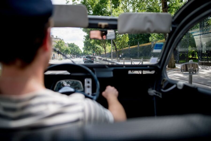 Bordeaux: Private Tour in a Citroën 2CV 45min - Why a 45-Minute 2CV Loop Works So Well in Bordeaux
